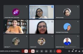 PROG realiza reunião com representantes do curso de Enfermagem